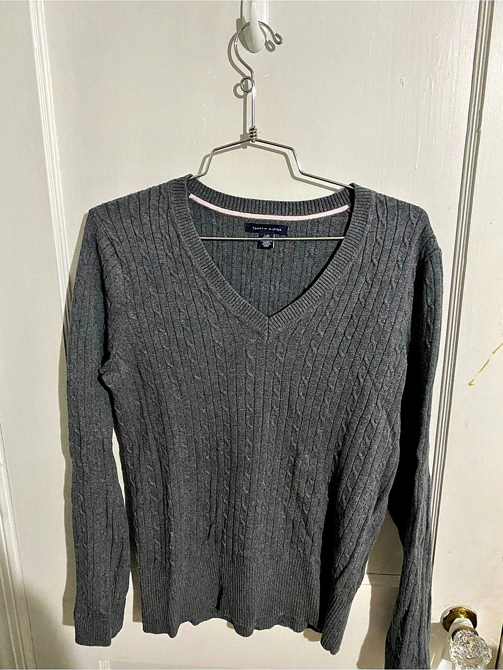Tommy Hilfiger Cable Knit V-Neck Sweater Gray Large